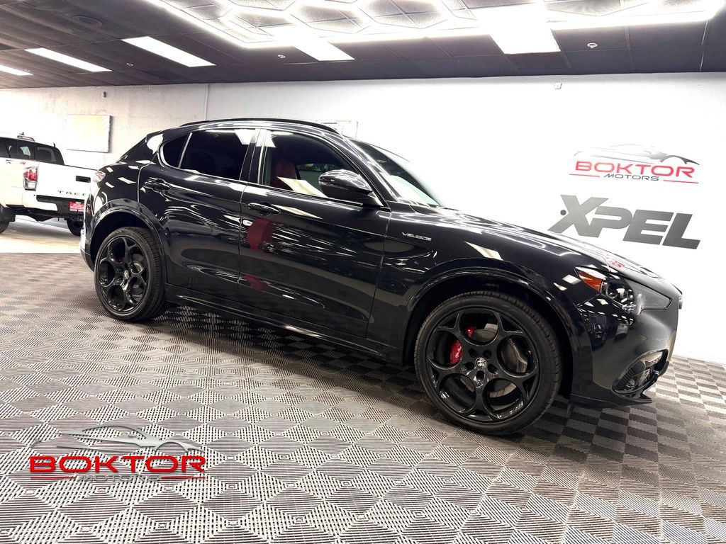 2024 Alfa Romeo Stelvio Veloce AWD's photo