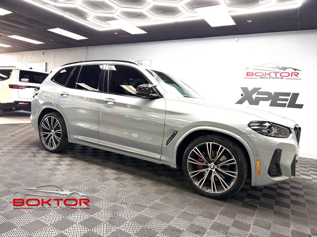2022 BMW X3 M40i's photo