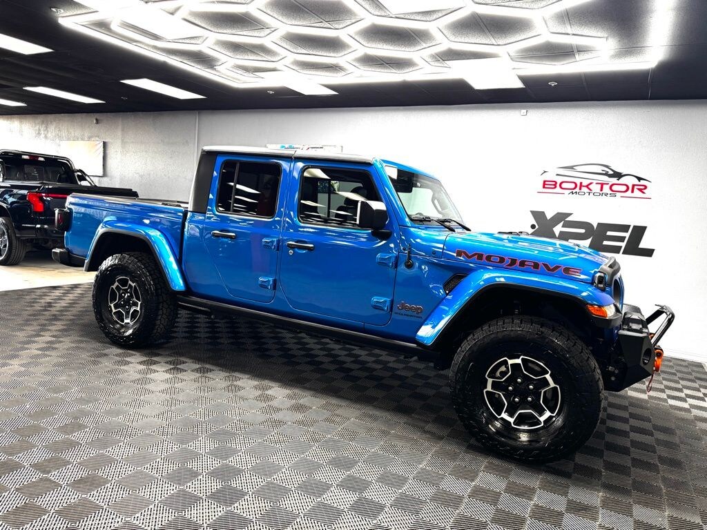 Used 2023 Jeep Gladiator Mojave Truck Crew Cab