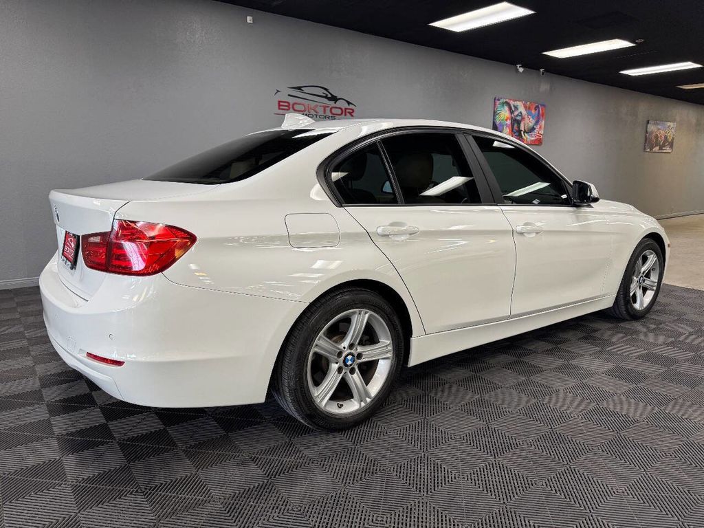 2015 BMW 3 Series 320i - Photo 15