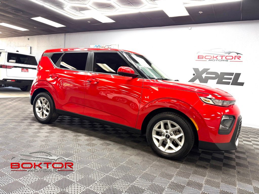 2022 Kia Soul 2.0L LX IVT's photo