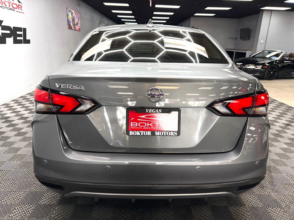 2021 Nissan Versa Sedan SV - Photo 11