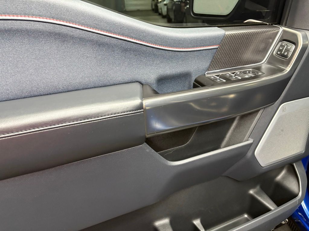 2022 Ford F-150 Raptor - Photo 36