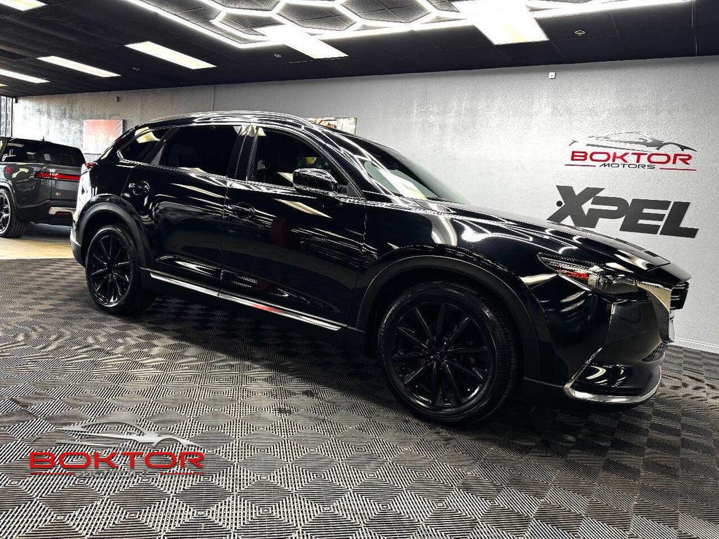 2017 Mazda CX-9 Signature AWD's photo