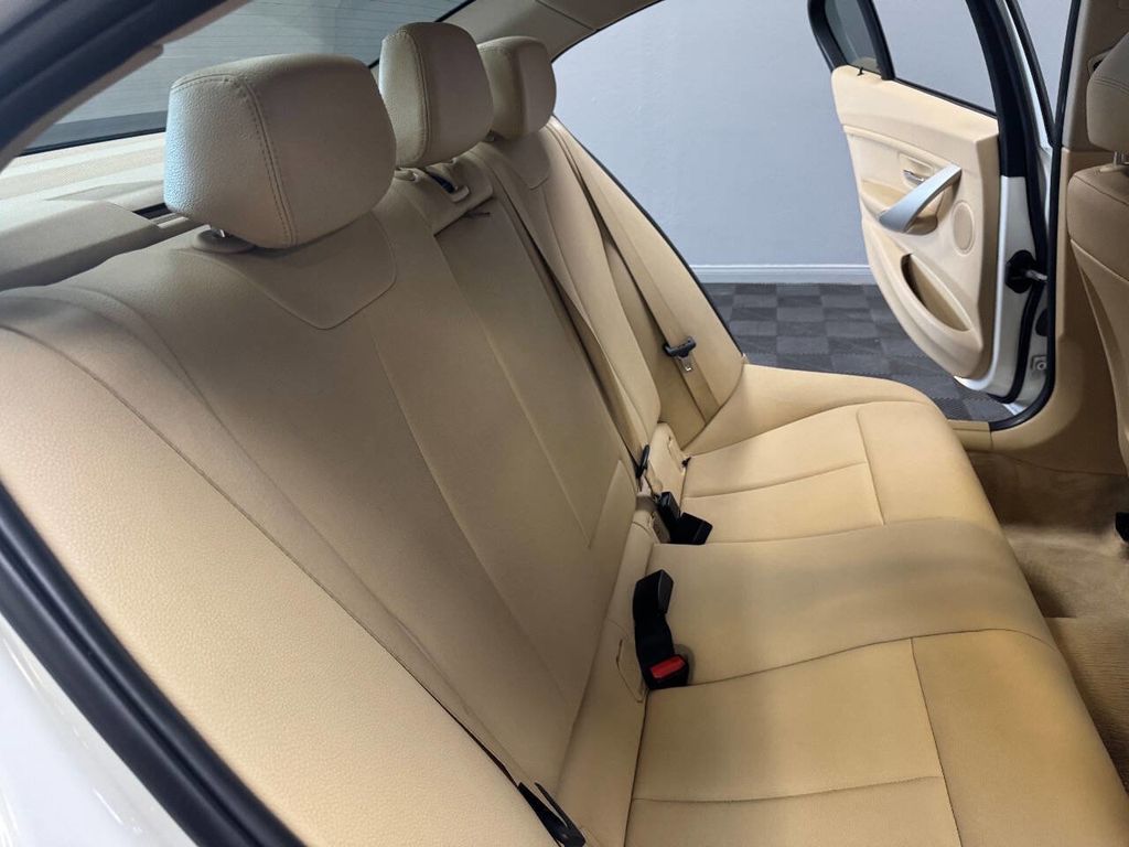 2015 BMW 3 Series 320i - Photo 51