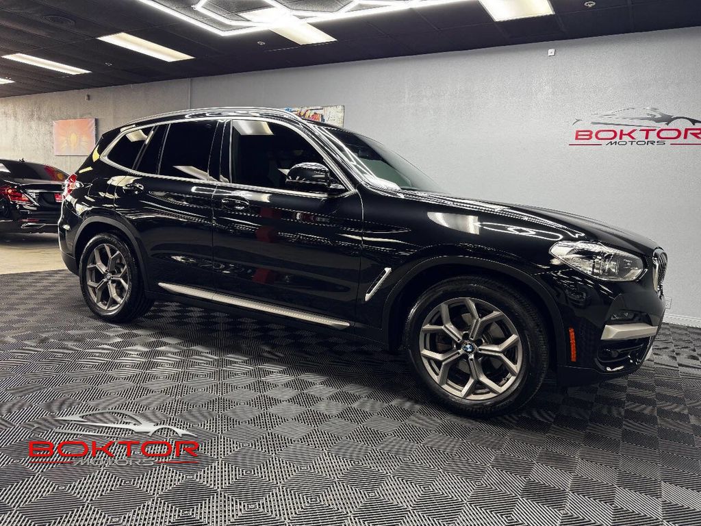 2021 BMW X3 30i