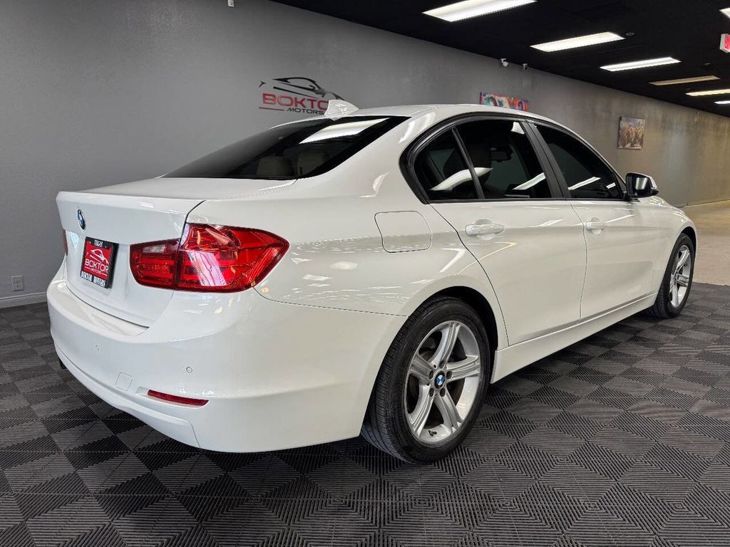 2015 BMW 3 Series 320i - Photo 14