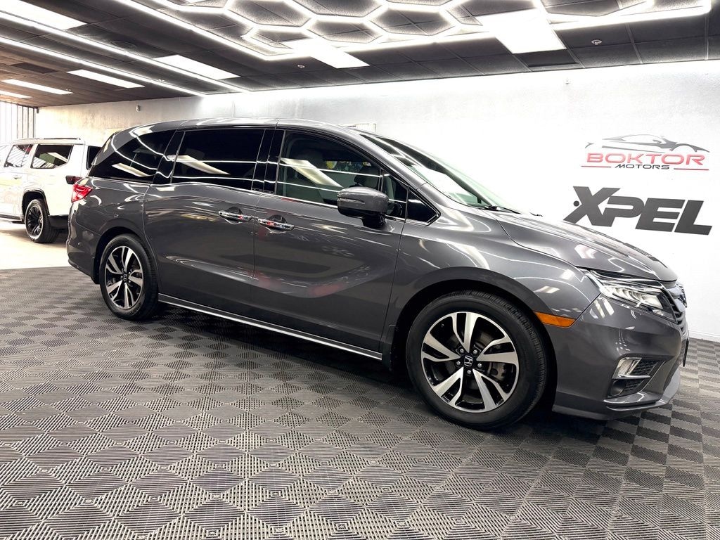 Used 2018 Honda Odyssey Elite Van