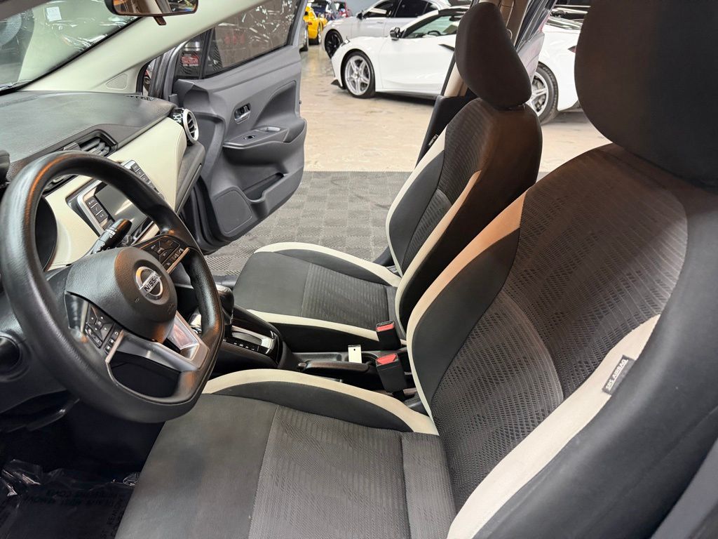 2021 Nissan Versa Sedan SV - Photo 32