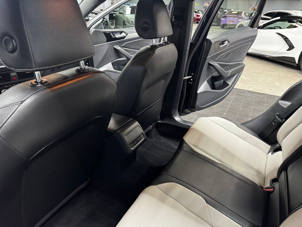 2019 Volkswagen Jetta R-Line - Photo 39