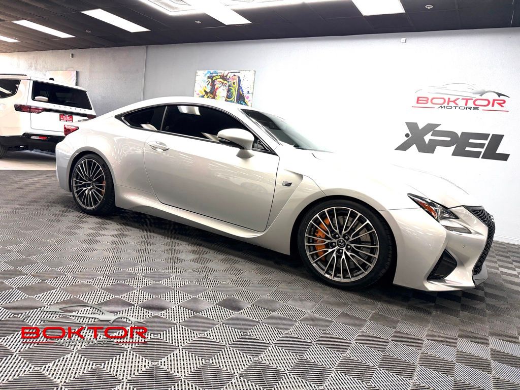 2016 Lexus RC 350 F's photo