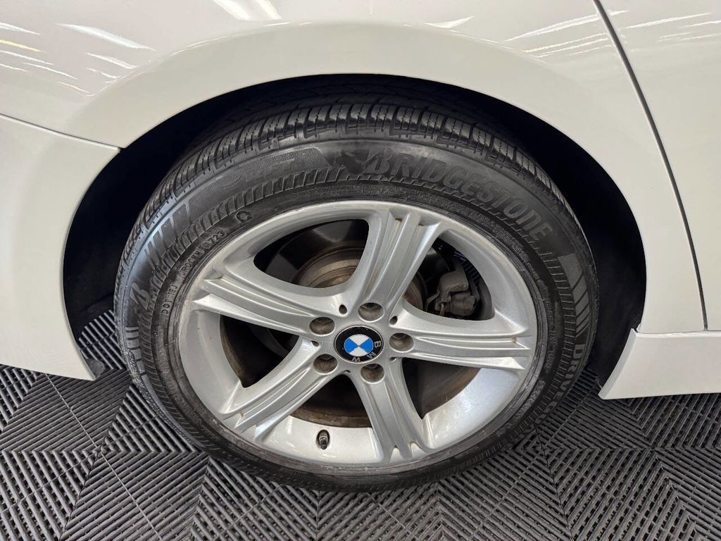 2015 BMW 3 Series 320i - Photo 19