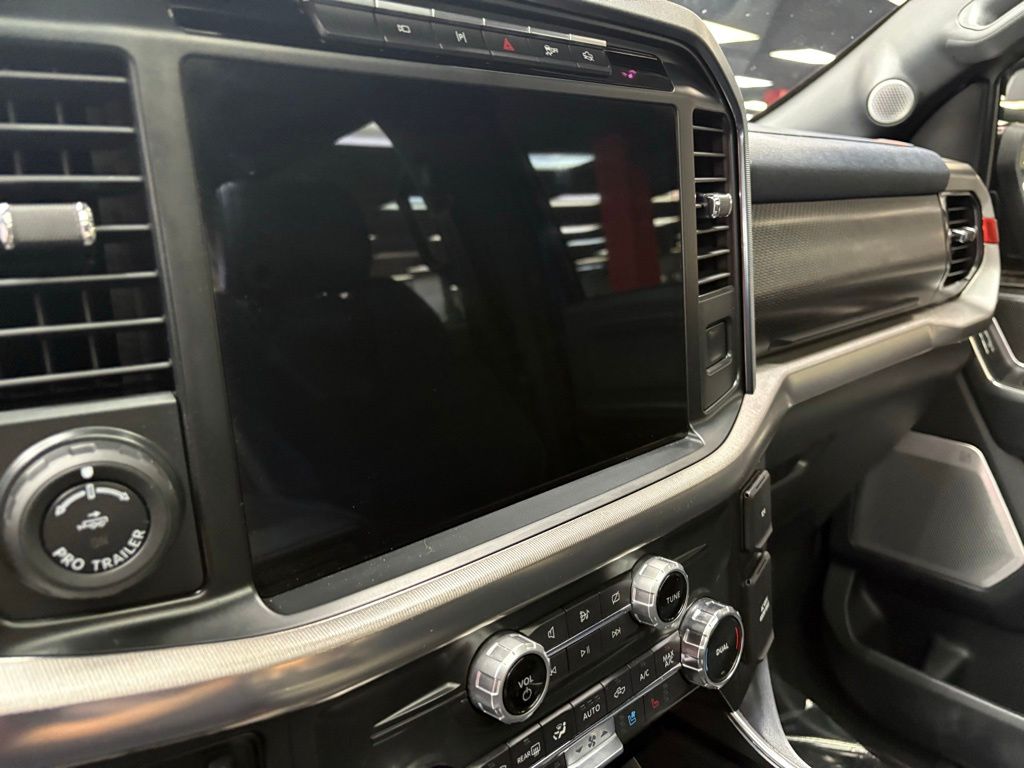 2022 Ford F-150 Raptor - Photo 30