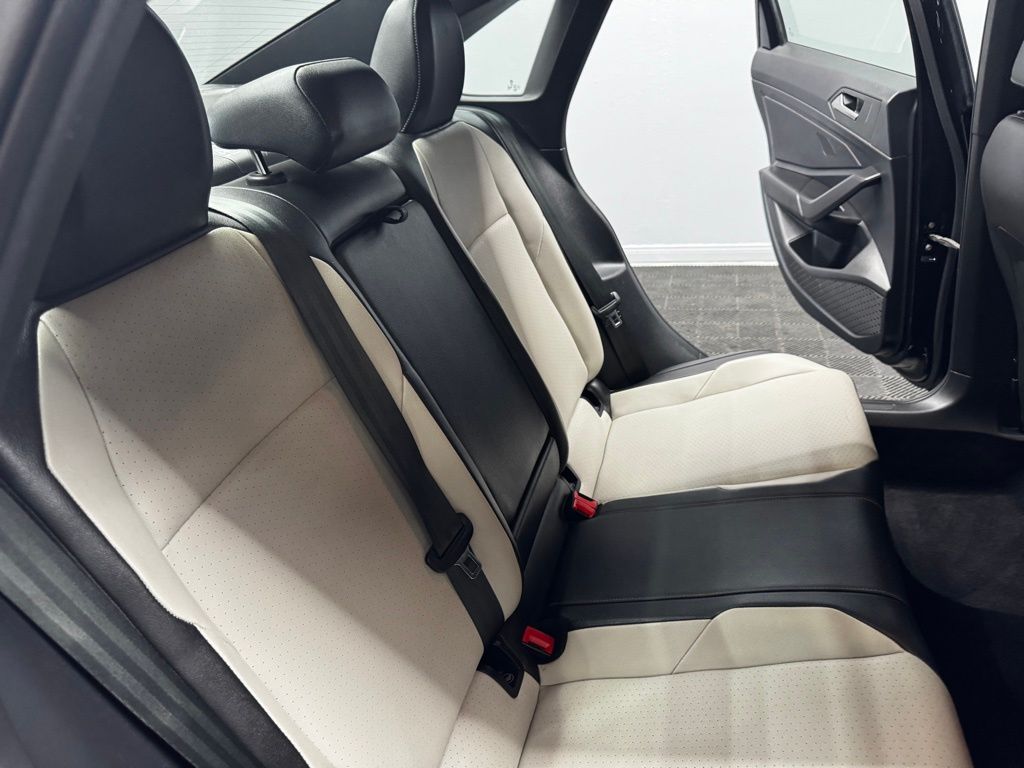2019 Volkswagen Jetta R-Line - Photo 47
