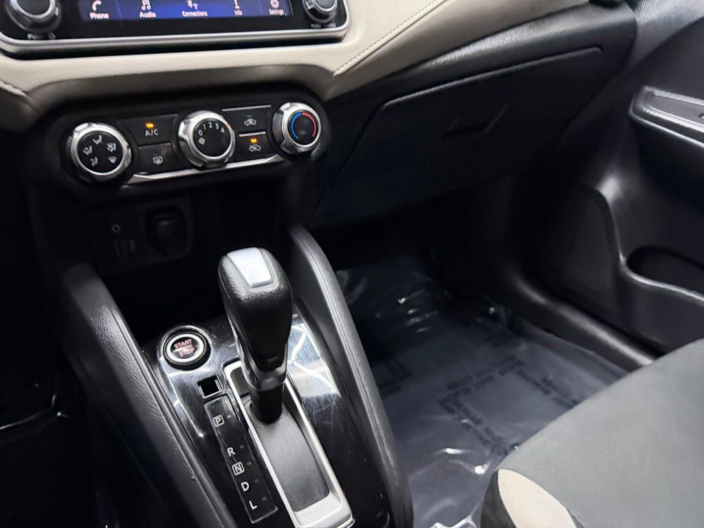 2021 Nissan Versa Sedan SV - Photo 25