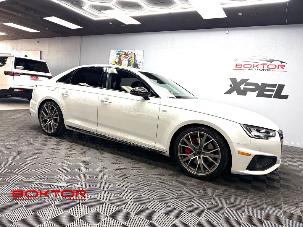 2019 Audi A4 2.0T quattro S tronic Prestige's photo