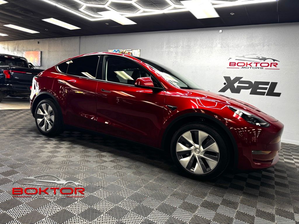2024 Tesla Model Y Long Range Dual Motor All-Wheel Drive's photo