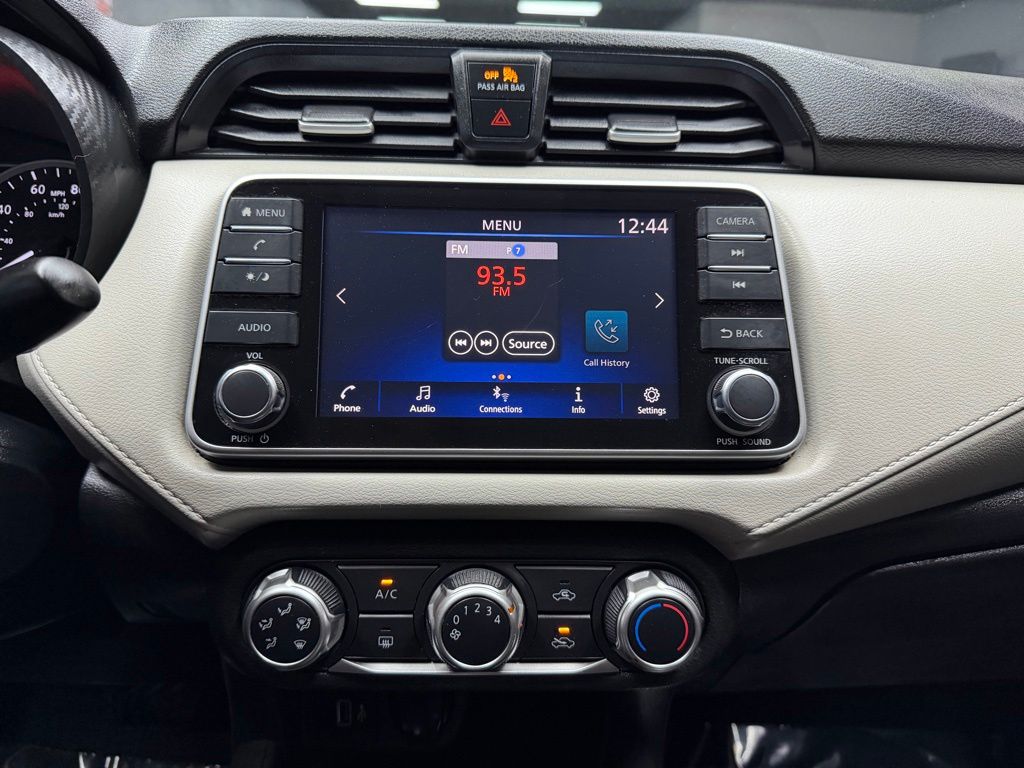 2021 Nissan Versa Sedan SV - Photo 23