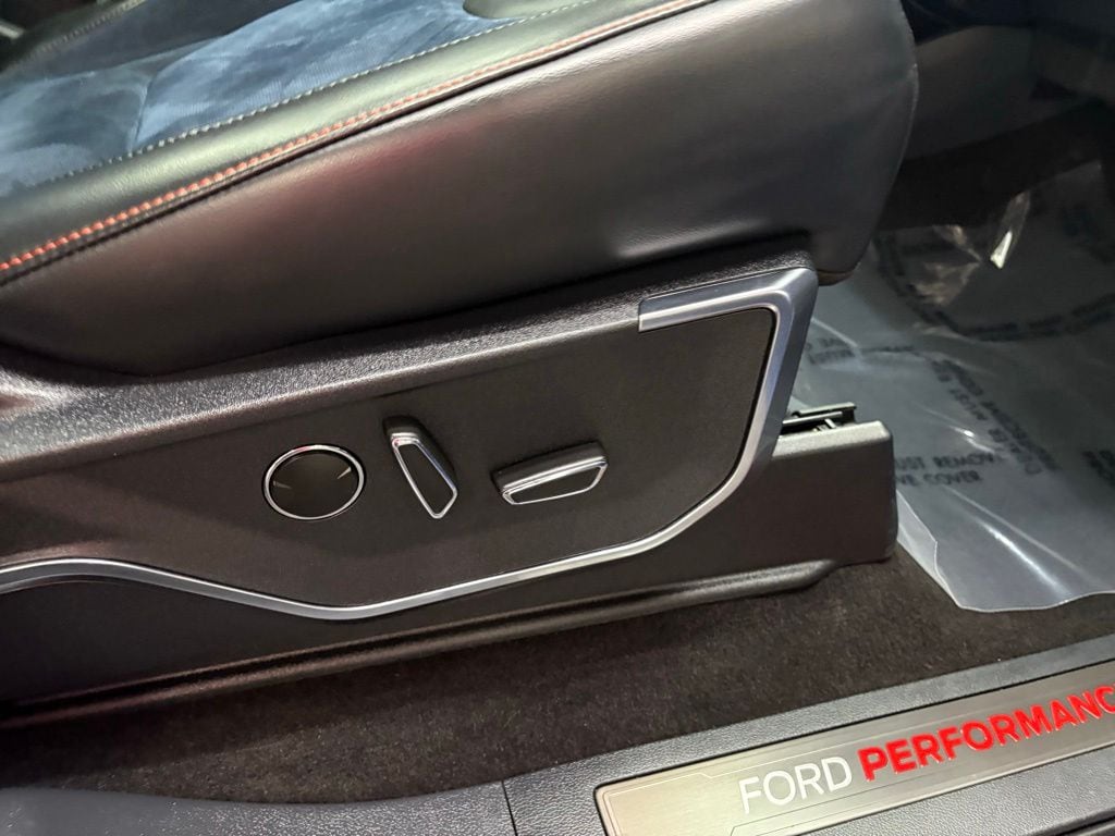 2022 Ford F-150 Raptor - Photo 61