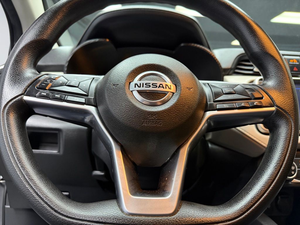 2021 Nissan Versa Sedan SV - Photo 22