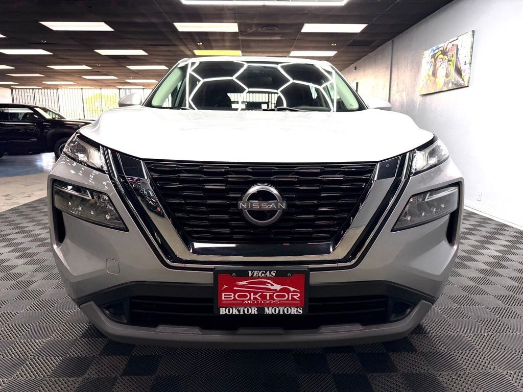 Used 2022 Nissan Rogue SV SUV