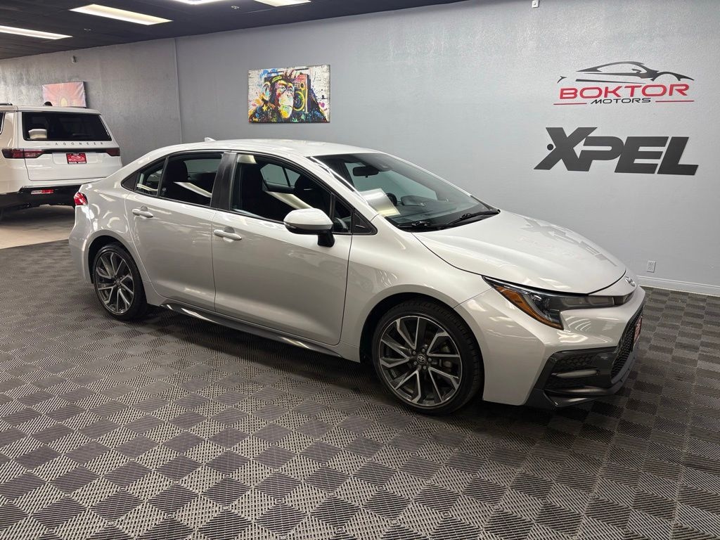 Used 2022 Toyota Corolla SE Sedan