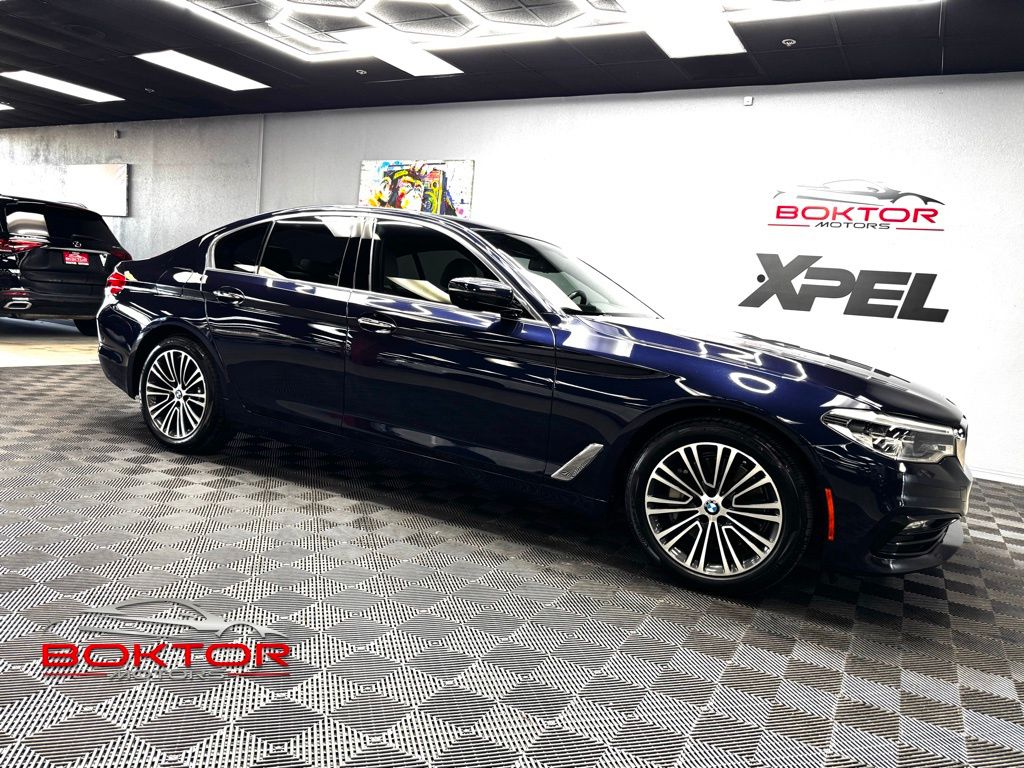2017 BMW 5 Series 540i Sedan's photo