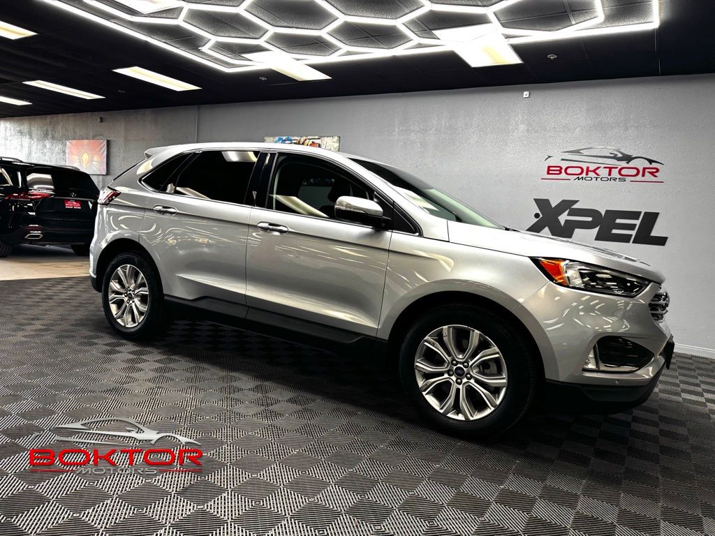 2022 Ford Edge Titanium