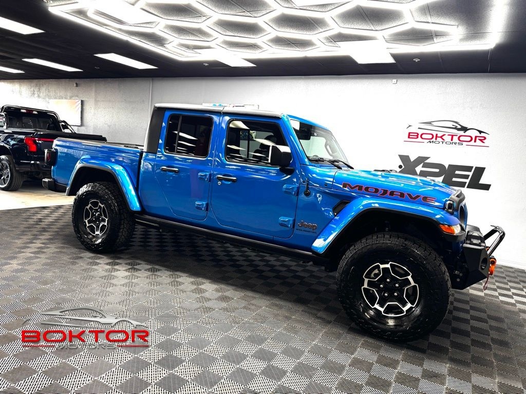 Used 2023 Jeep Gladiator Mojave Truck Crew Cab