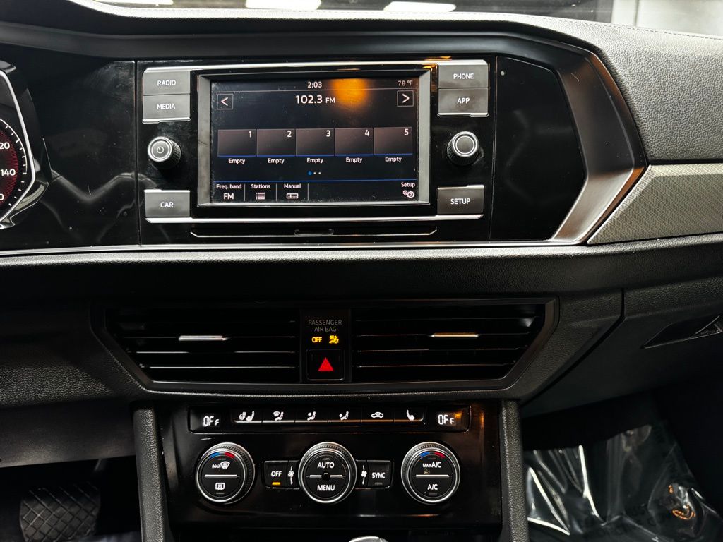 2019 Volkswagen Jetta R-Line - Photo 24