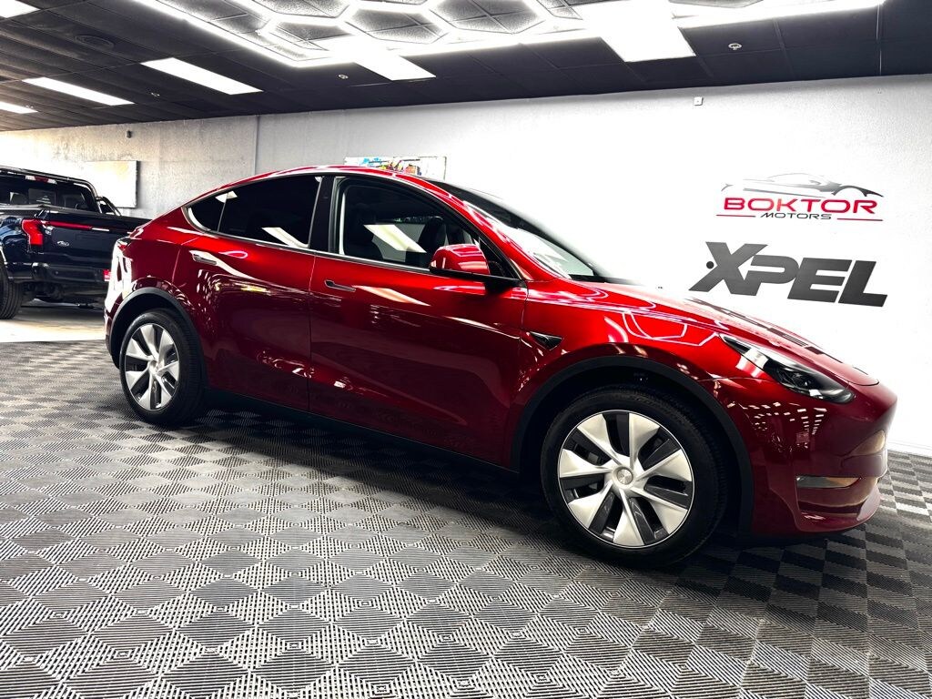 Used 2024 Tesla Model Y Long Range SUV