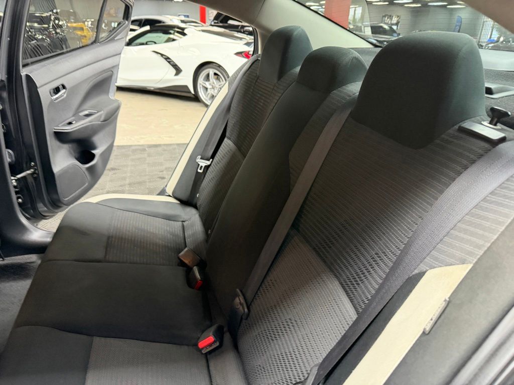 2021 Nissan Versa Sedan SV - Photo 38