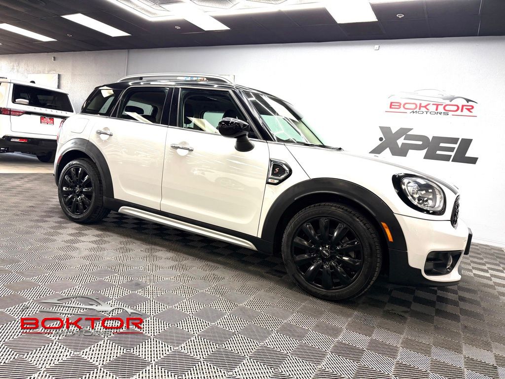 2020 MINI Countryman Cooper S's photo