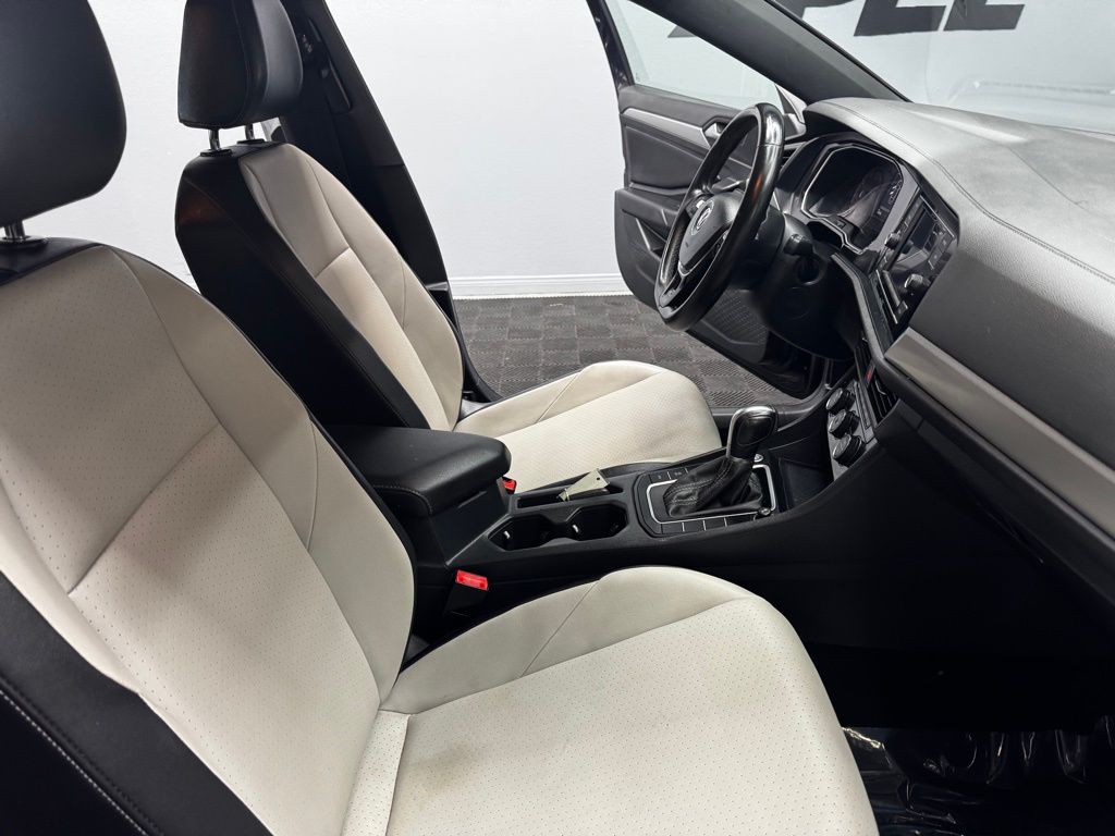 2019 Volkswagen Jetta R-Line - Photo 52