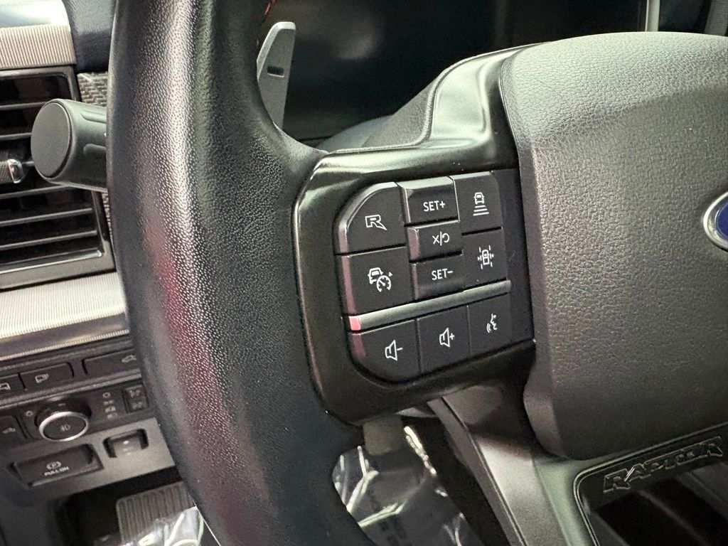 2022 Ford F-150 Raptor - Photo 32