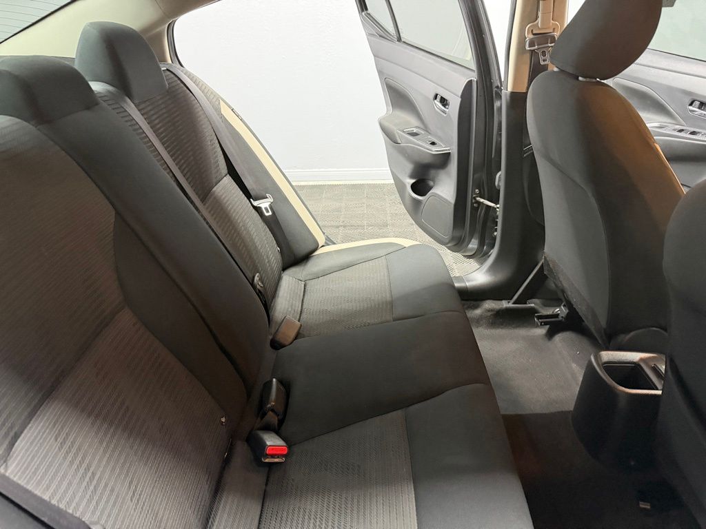 2021 Nissan Versa Sedan SV - Photo 43