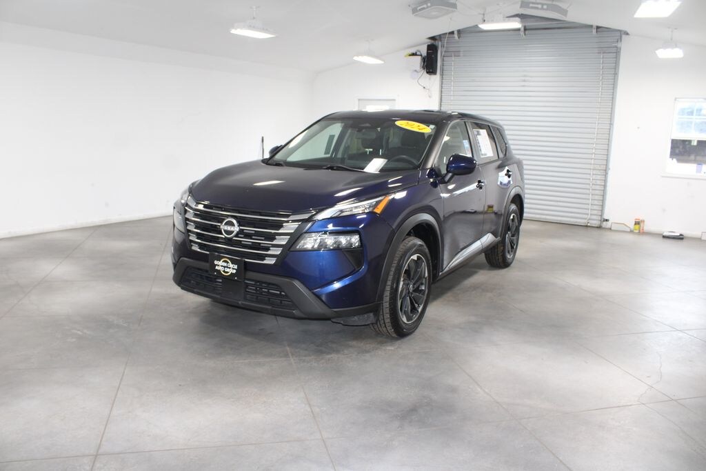 Used 2024 Nissan Rogue SV SUV