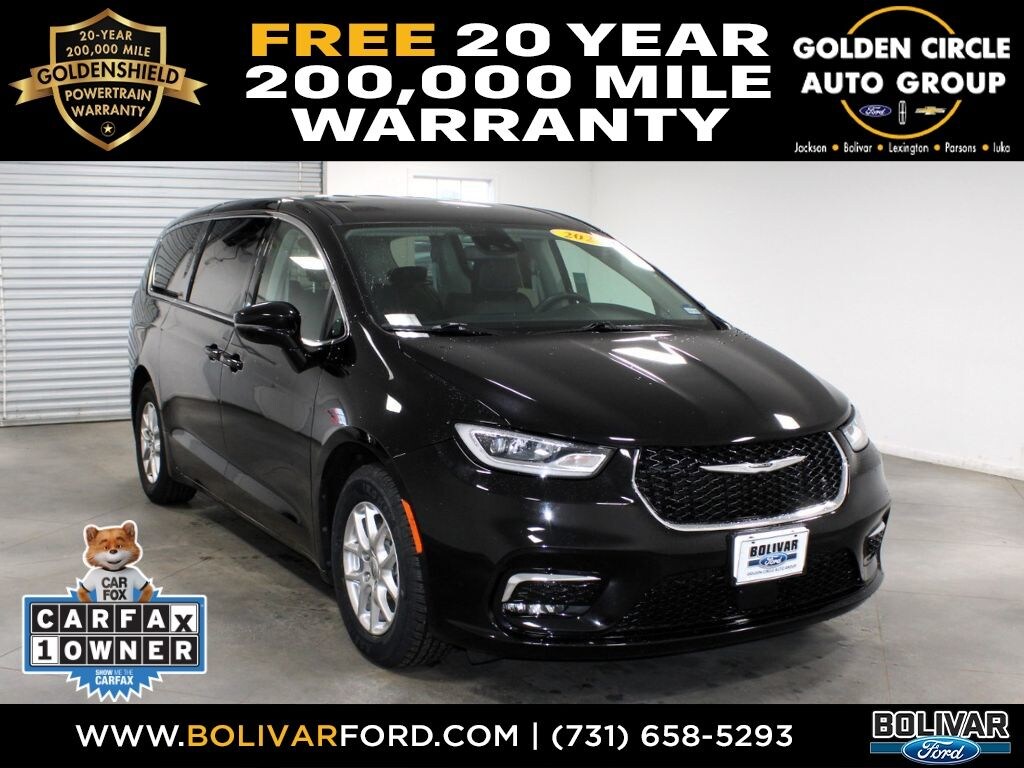 Used 2024 Chrysler Pacifica Touring L Minivan/Van