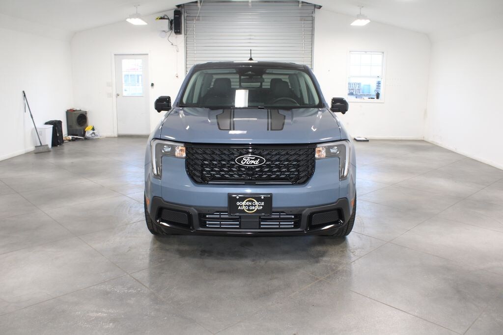 New 2025 Ford Maverick Lariat Truck