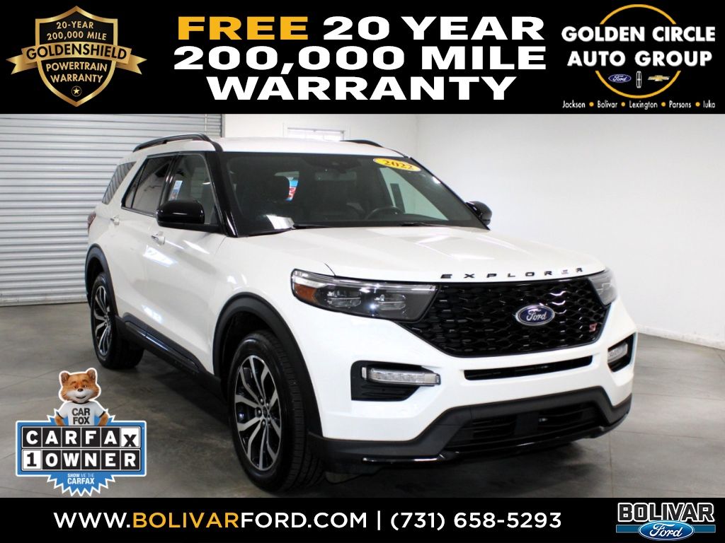 2022 Ford Explorer ST's photo