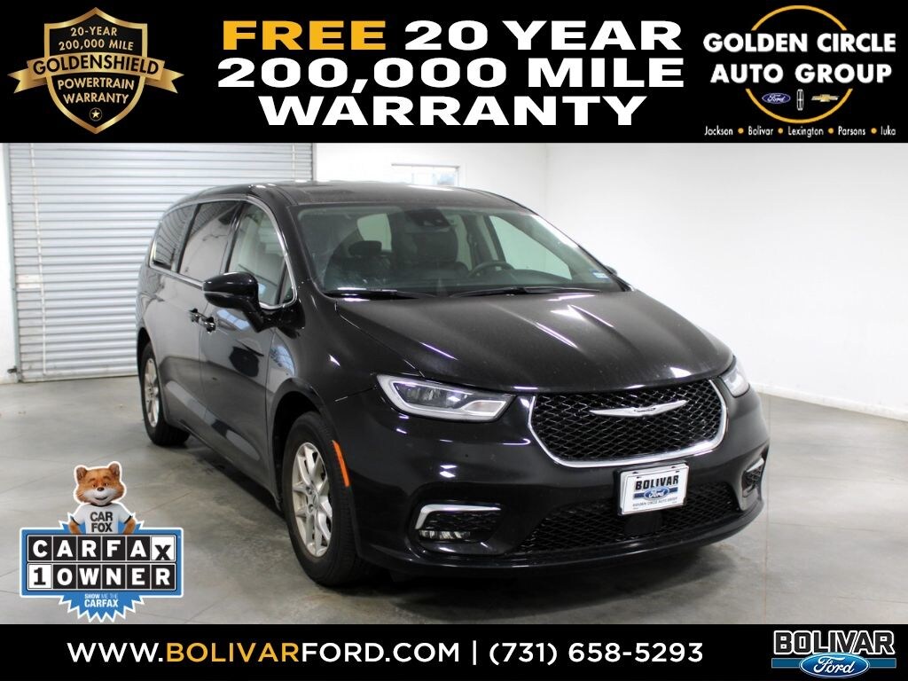 Used 2024 Chrysler Pacifica Touring L Minivan/Van