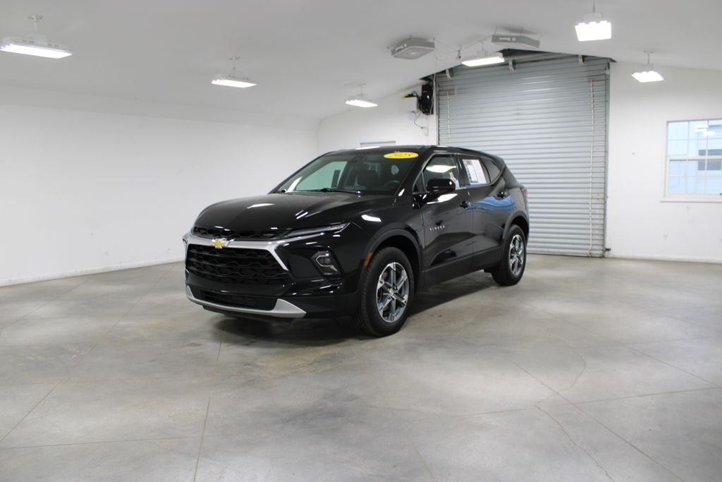 Used 2025 Chevrolet Blazer LT SUV
