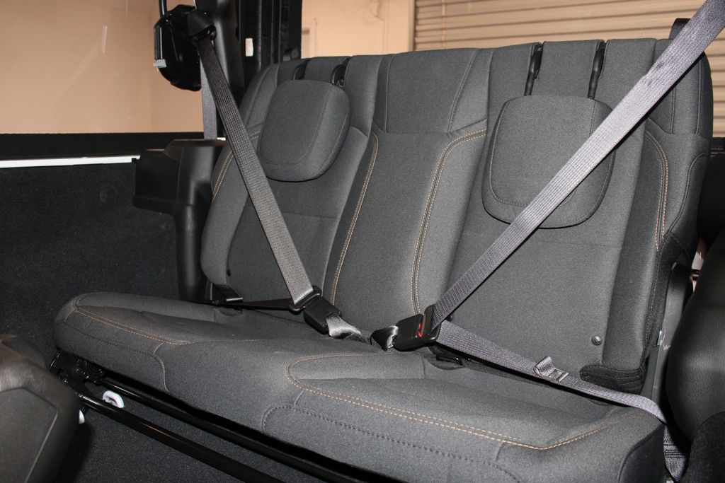 2024 Jeep Wrangler 2-Door Sport S - Photo 22