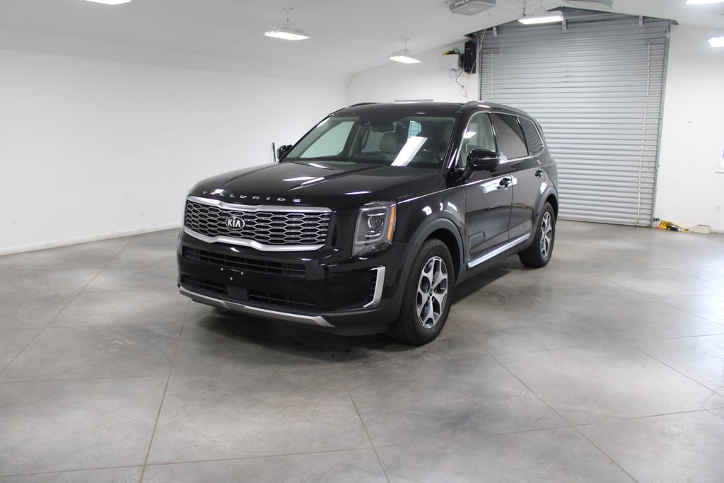 2020 Kia Telluride EX photo 3
