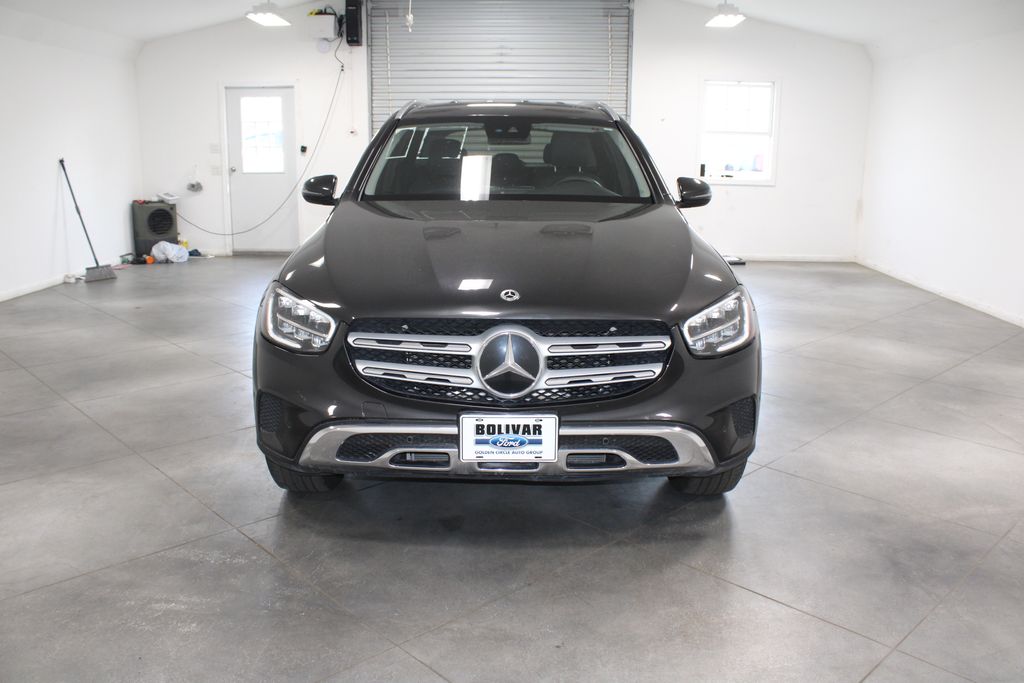 2022 Mercedes Benz GLC 300 photo 2