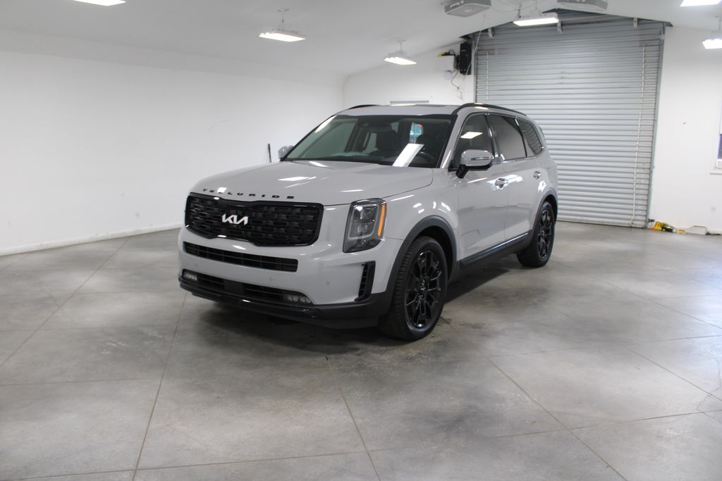 2022 Kia Telluride SX photo 3