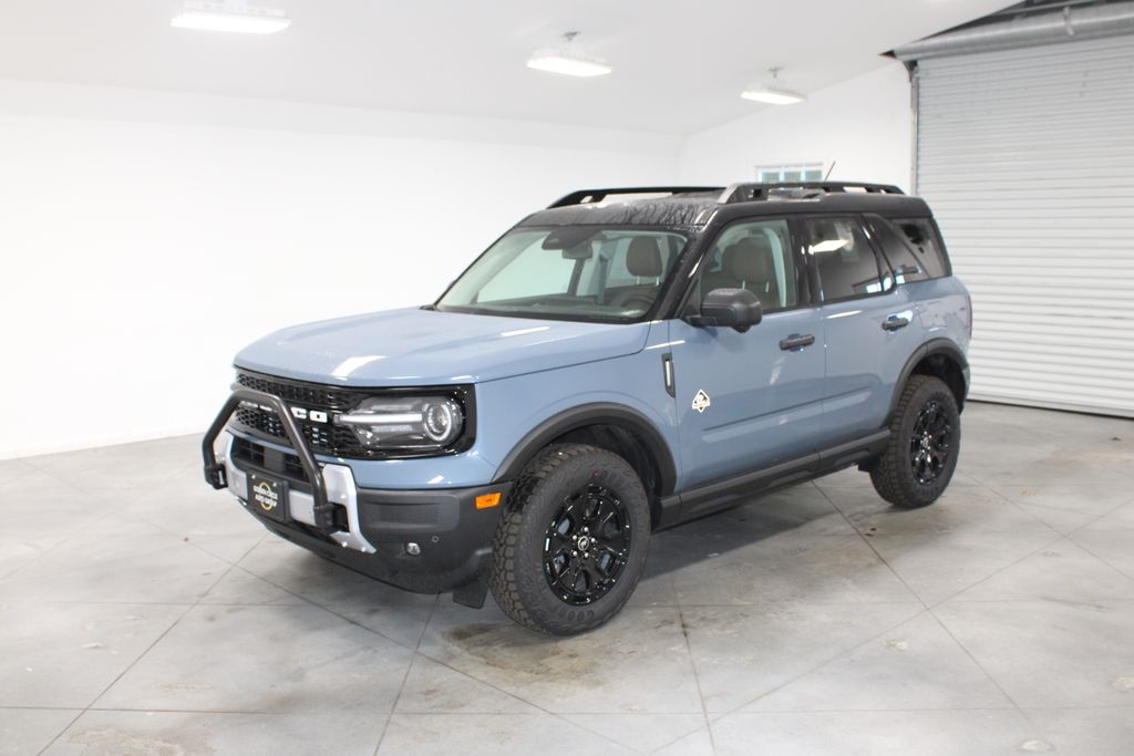 2025 Ford Bronco Sport Outer Banks photo 3