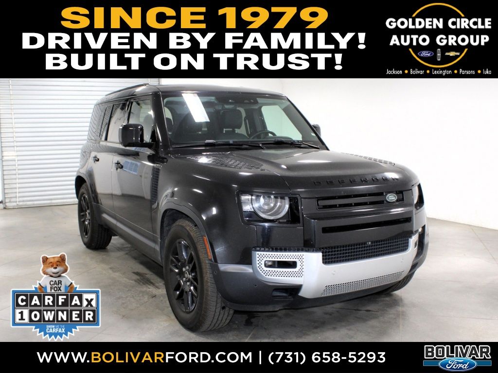 2024 Land Rover Defender S's photo