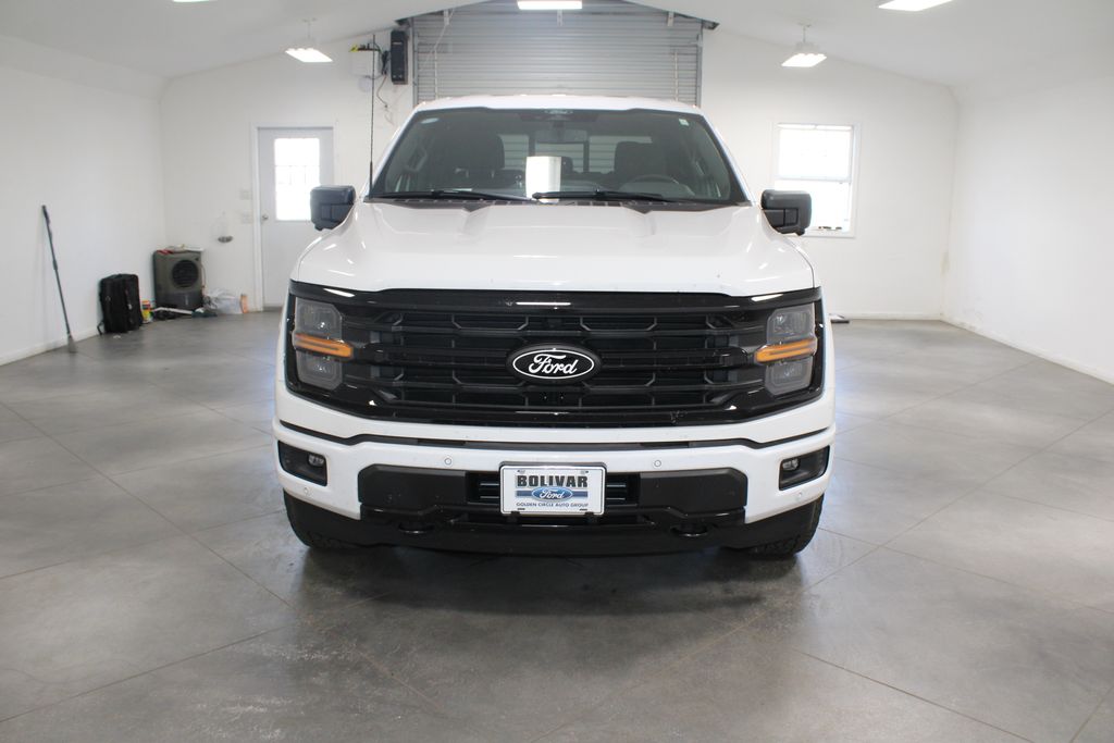 2024 Ford F-150 XLT photo 2