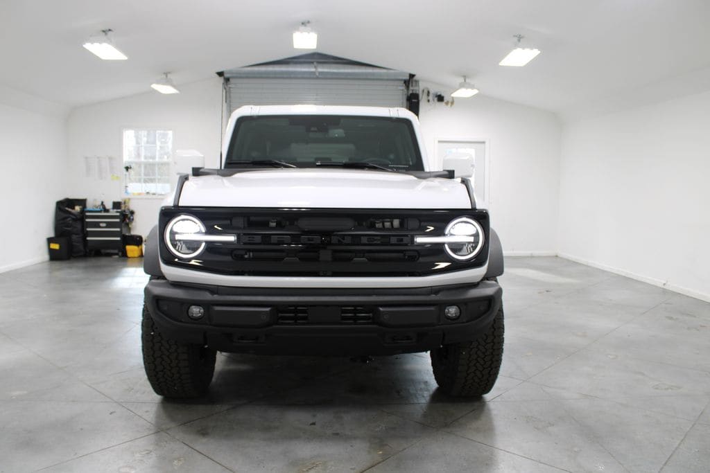 New 2025 Ford Bronco Outer Banks SUV